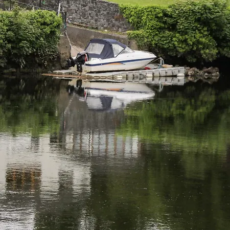 Churchfield House * Баллина