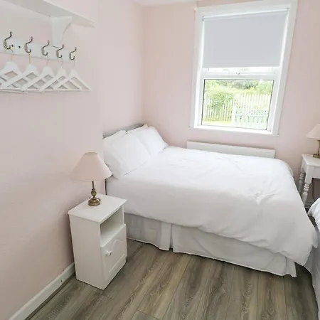 Churchfield House * Баллина